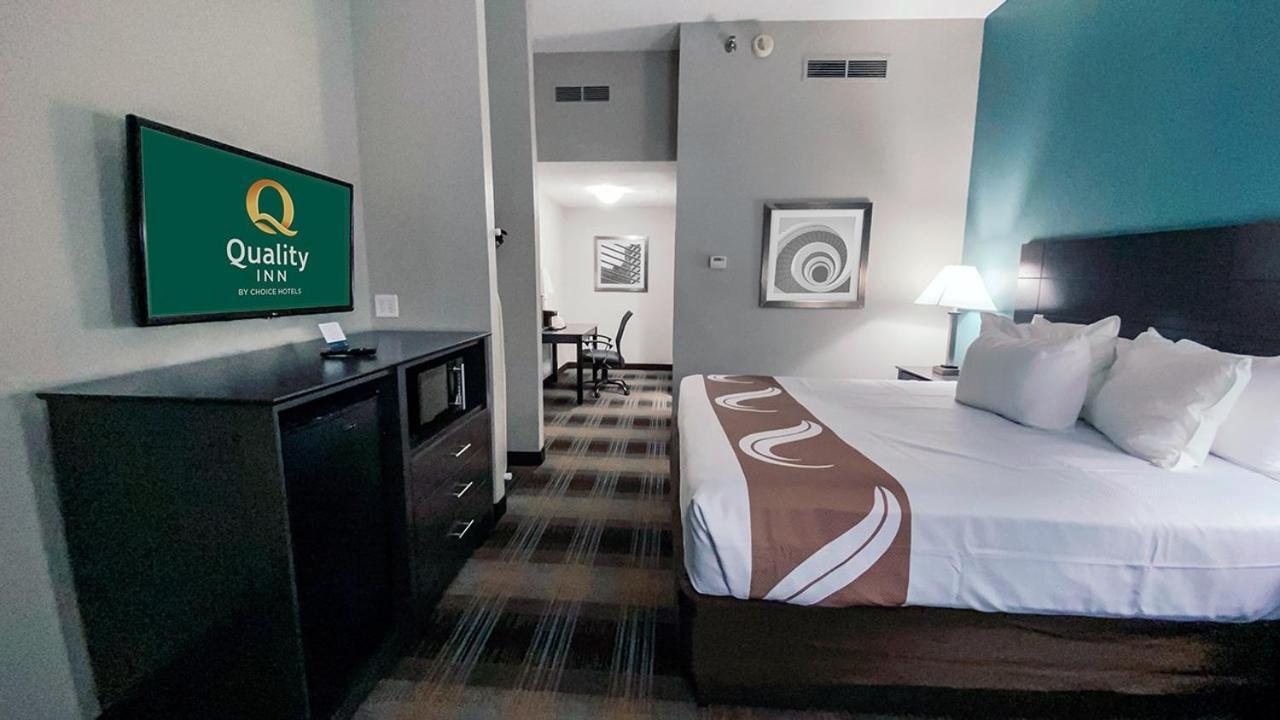 Quality Inn Roseville-Detroit North Esterno foto